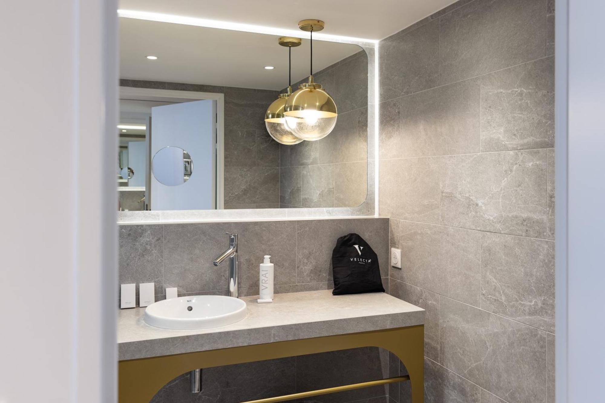 Hotel Kyriad Prestige Paris Asnieres المظهر الخارجي الصورة