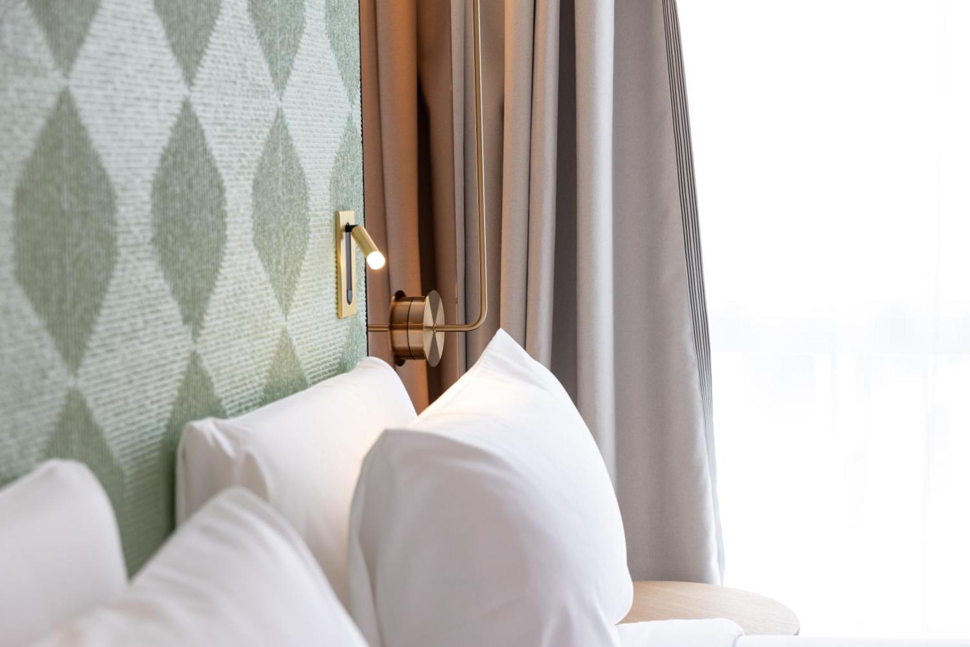 Hotel Kyriad Prestige Paris Asnieres المظهر الخارجي الصورة